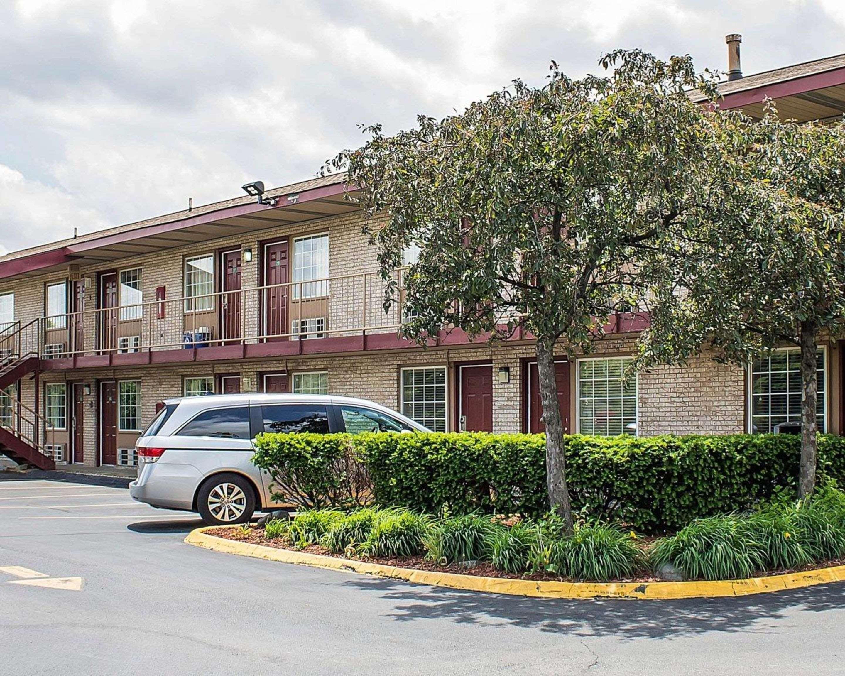 Econo Lodge Columbus Exterior photo