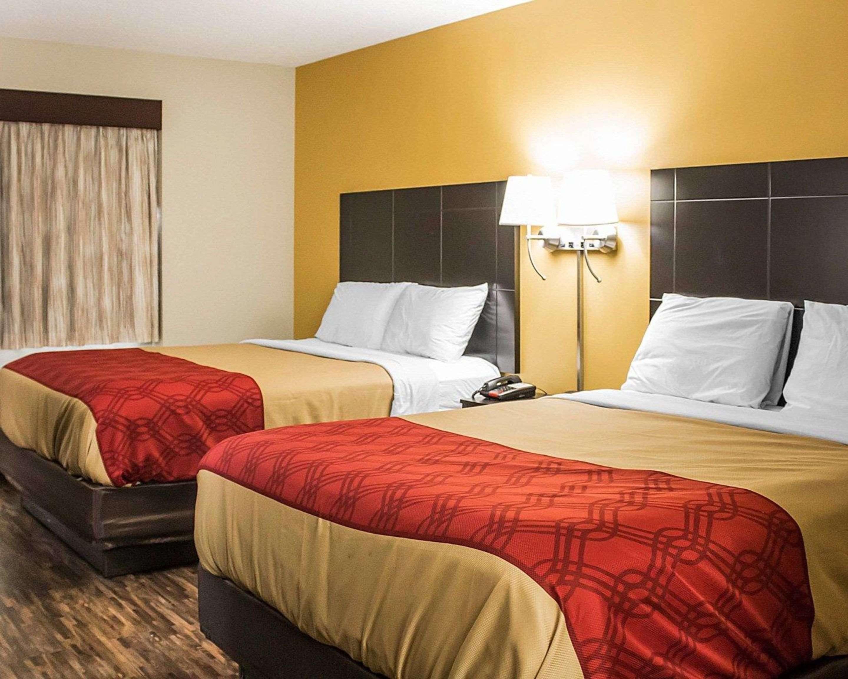 Econo Lodge Columbus Exterior photo